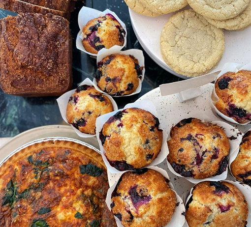 Muffins and other breakfast baked goods